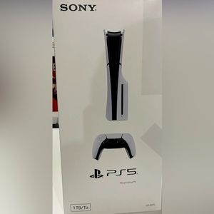 Play Station 5 Slim